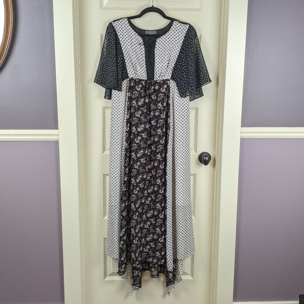 Flowy Patchwork Floral and Star Patterned Dress